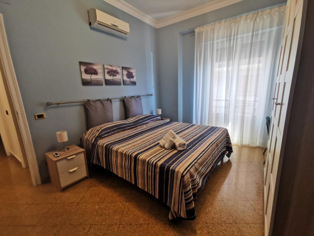 Elera Holiday Apartment Палермо Экстерьер фото