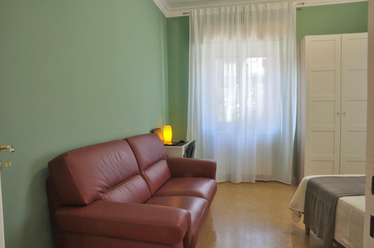 Elera Holiday Apartment Палермо Экстерьер фото