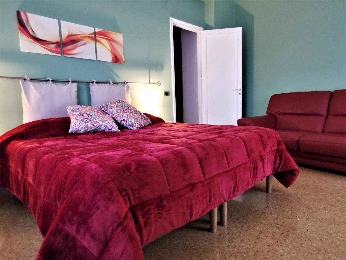 Elera Holiday Apartment Палермо Экстерьер фото
